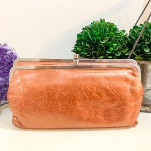 HOBO Lauren wallet ✨